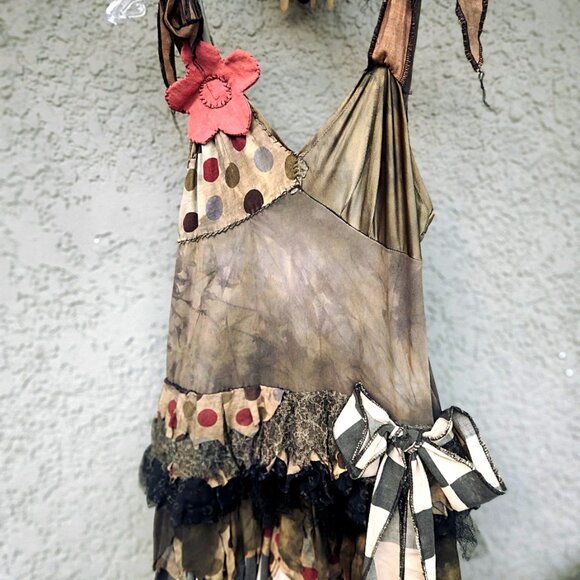 Wearydrearies Distressed Burning Man Fairy Dress in Green - Picture 2 of 7